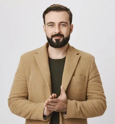 Meet the Expert Team - 178直播