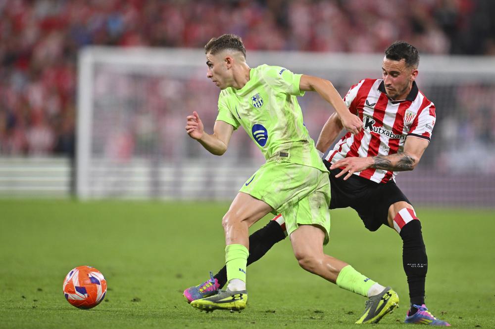 深圳新鹏城公告：向香港大埔火灾事故罹难者致以最深切的哀悼